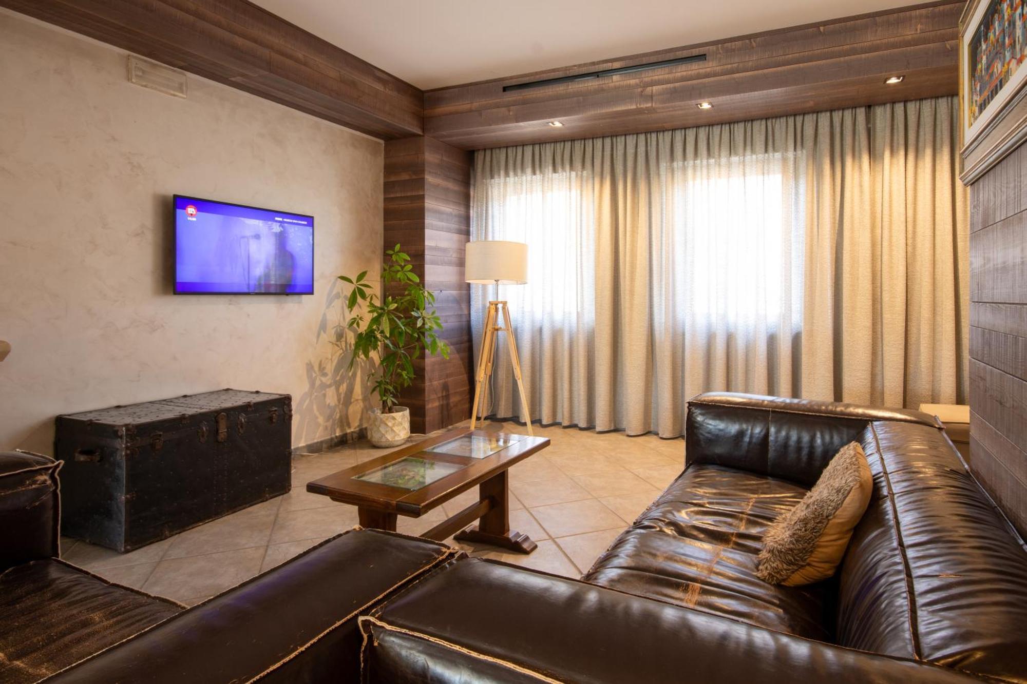 Hotel Don Luis Castel Di Sangro Εξωτερικό φωτογραφία