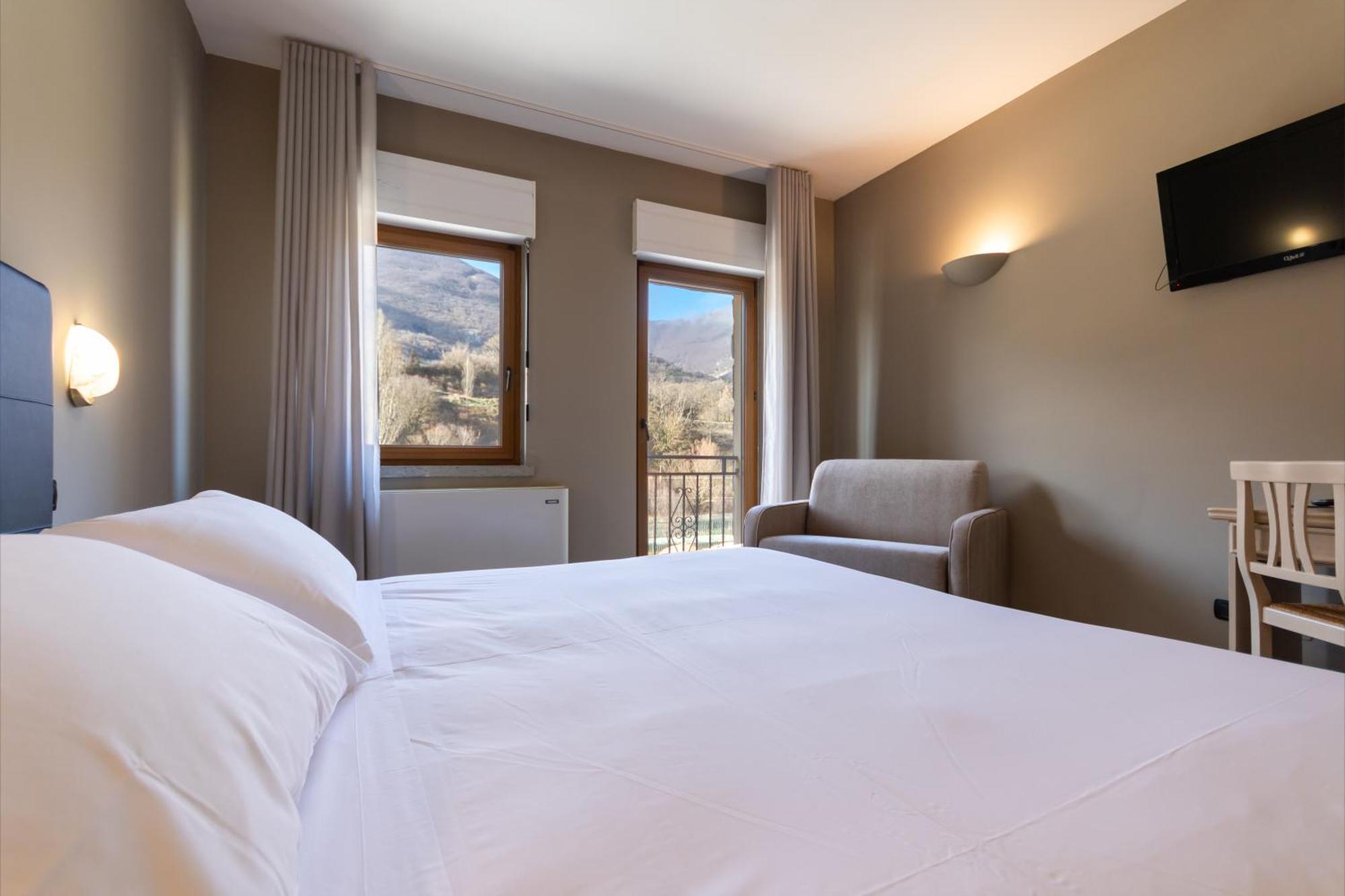 Hotel Don Luis Castel Di Sangro Εξωτερικό φωτογραφία