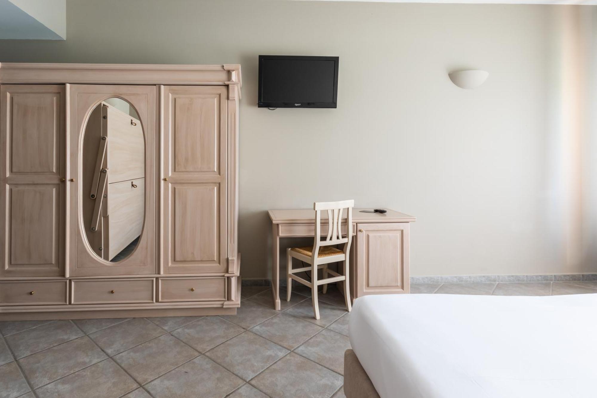 Hotel Don Luis Castel Di Sangro Εξωτερικό φωτογραφία
