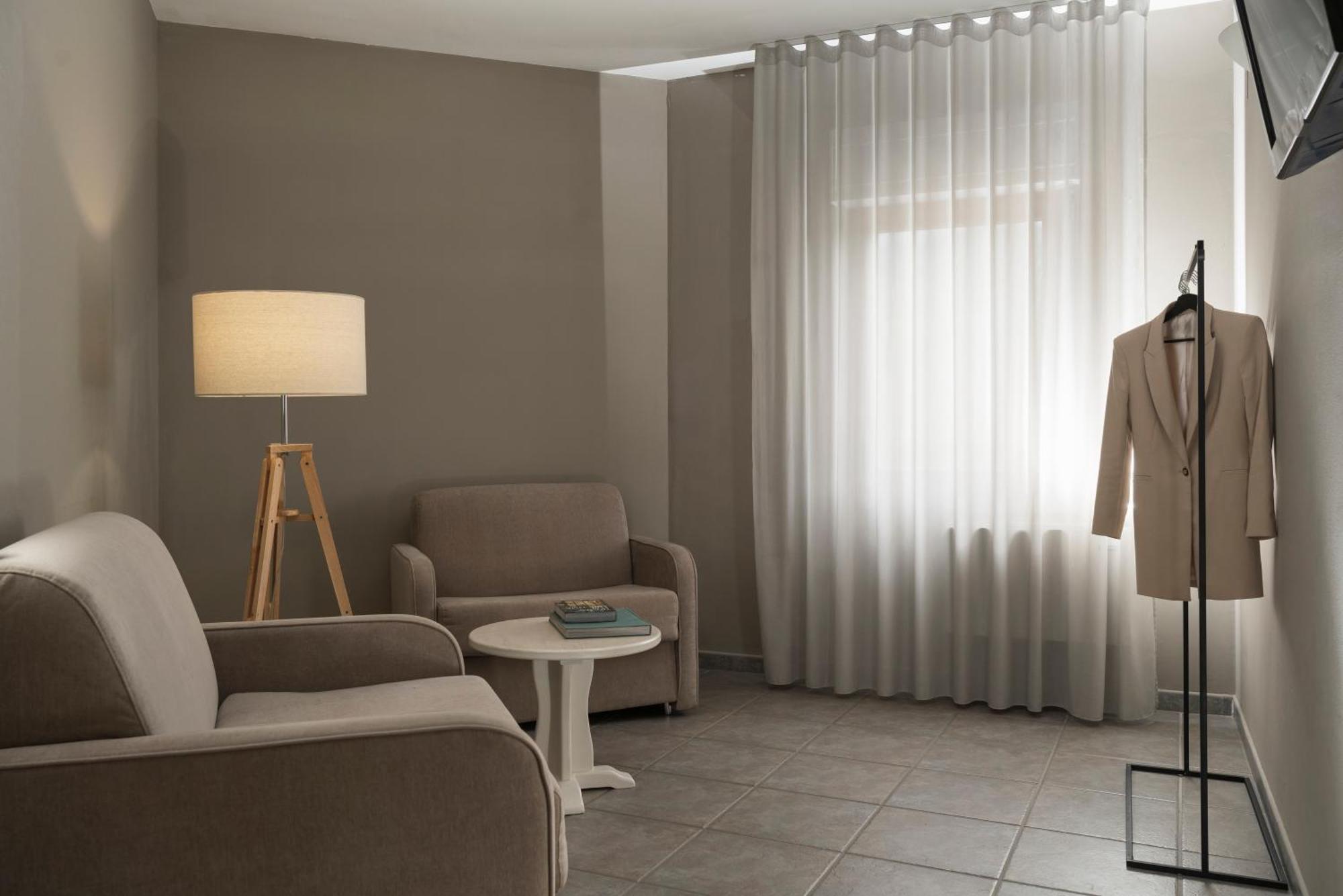 Hotel Don Luis Castel Di Sangro Εξωτερικό φωτογραφία