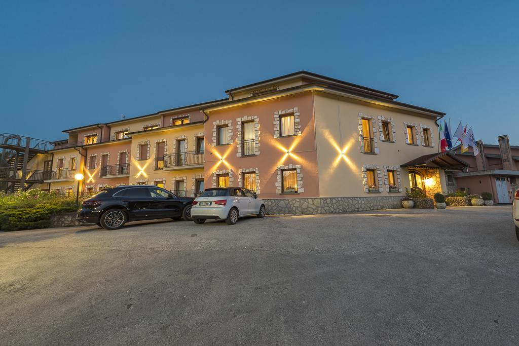 Hotel Don Luis Castel Di Sangro Εξωτερικό φωτογραφία