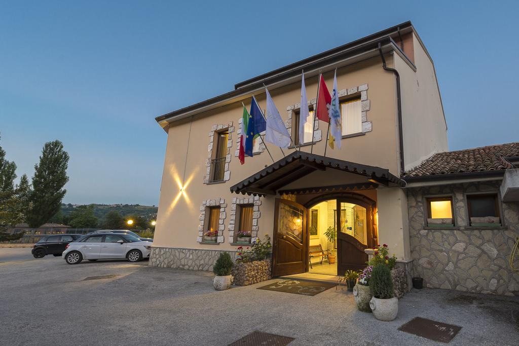 Hotel Don Luis Castel Di Sangro Εξωτερικό φωτογραφία