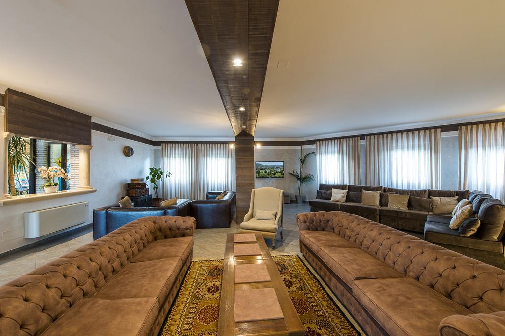 Hotel Don Luis Castel Di Sangro Εξωτερικό φωτογραφία